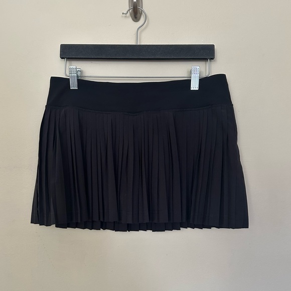 Lululemon Pleat To Street Skirt II
Black! - Picture 5 of 10